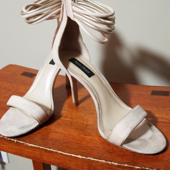Women's heels - Picture 1 of 5